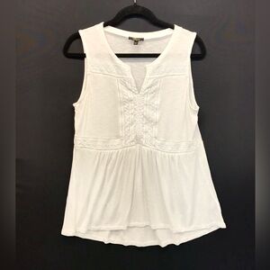 Cupio Sleeveless Top Women’s Size L‎ White Lightweight Crochet Lace Blouse